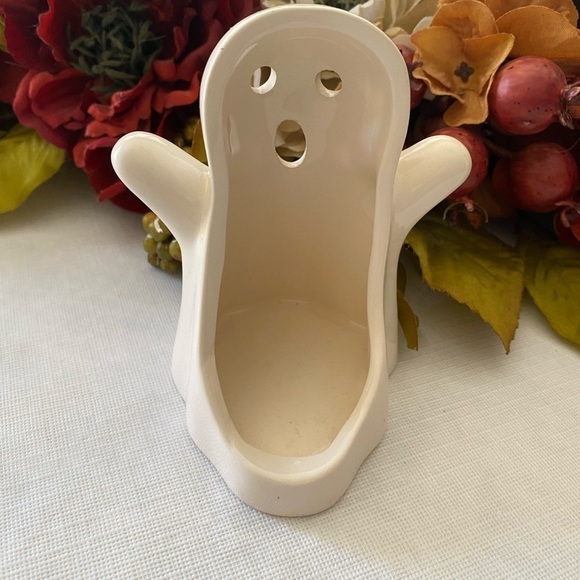Ceramic Ghost Tea Light - Picture 3 of 4